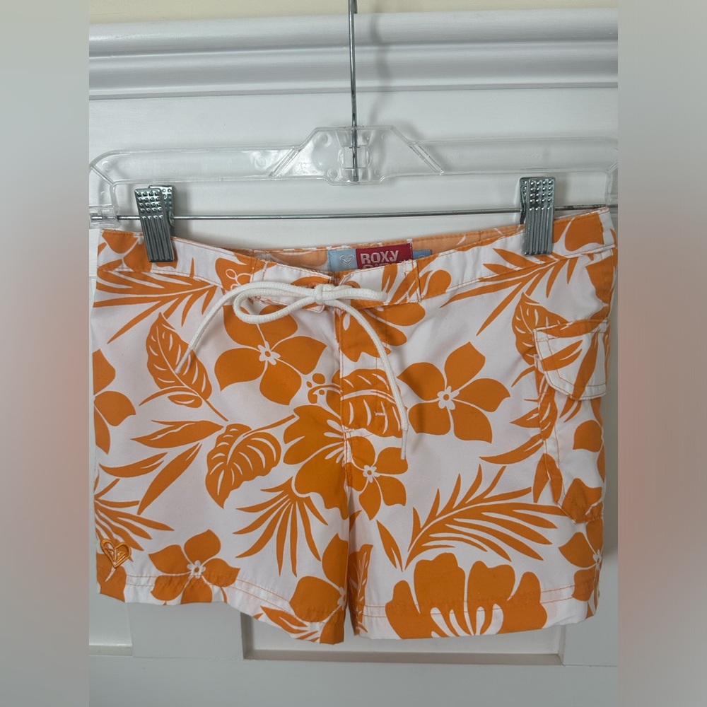 Roxy Girl - Board Shorts, with Cargo Pocket, Size 10, 2” inseam, 100% Nylon